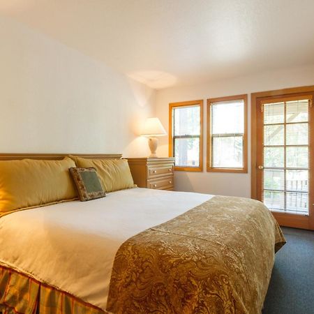 Mountain Retreat Resort Arnold Room photo