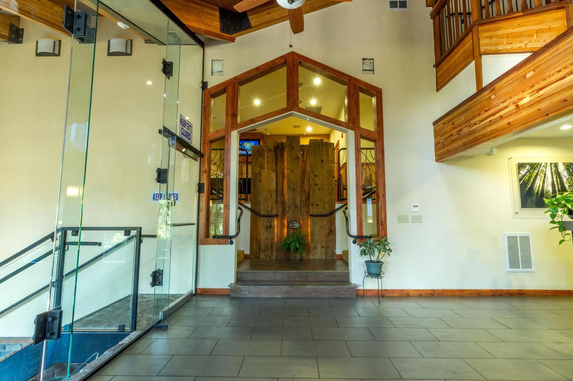 Mountain Retreat Resort Arnold Exterior photo